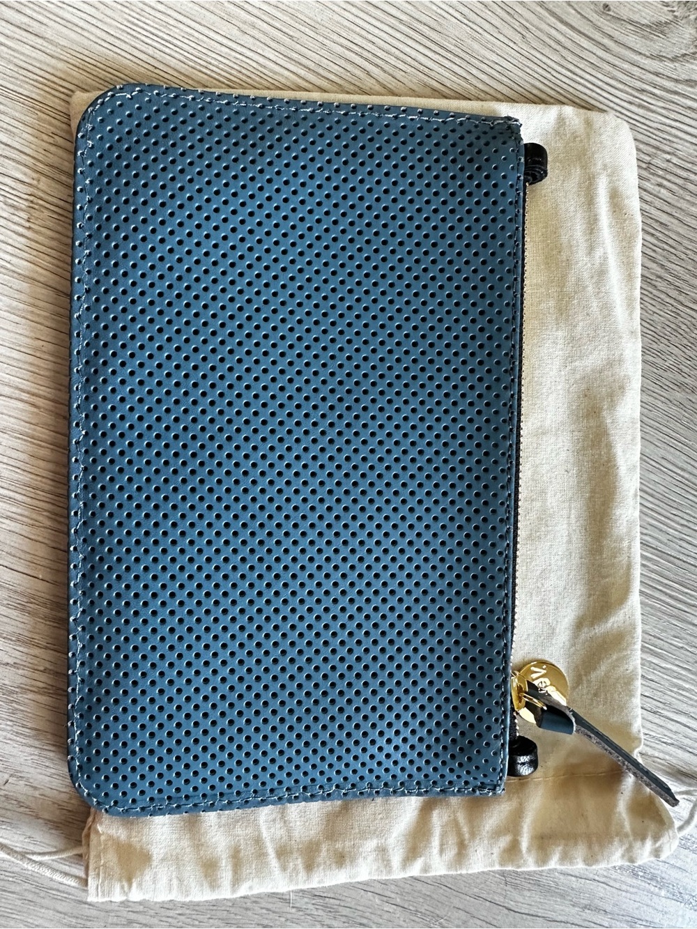 Clare v  Margot clutch with tabs